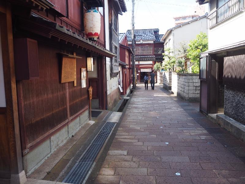 ひがし茶屋街 お茶屋美術館(中屋)