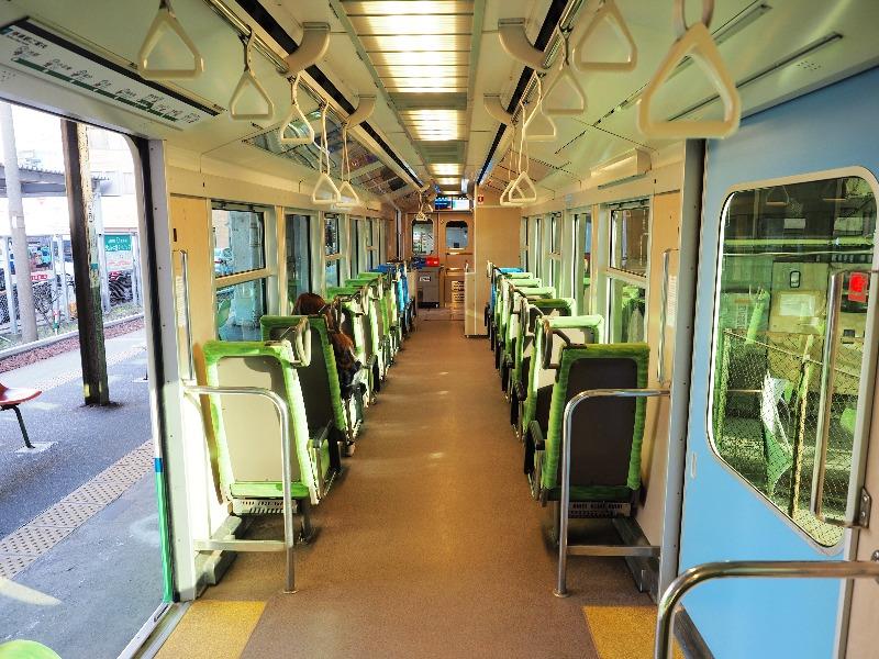 四日市あすなろう鉄道 260系車内