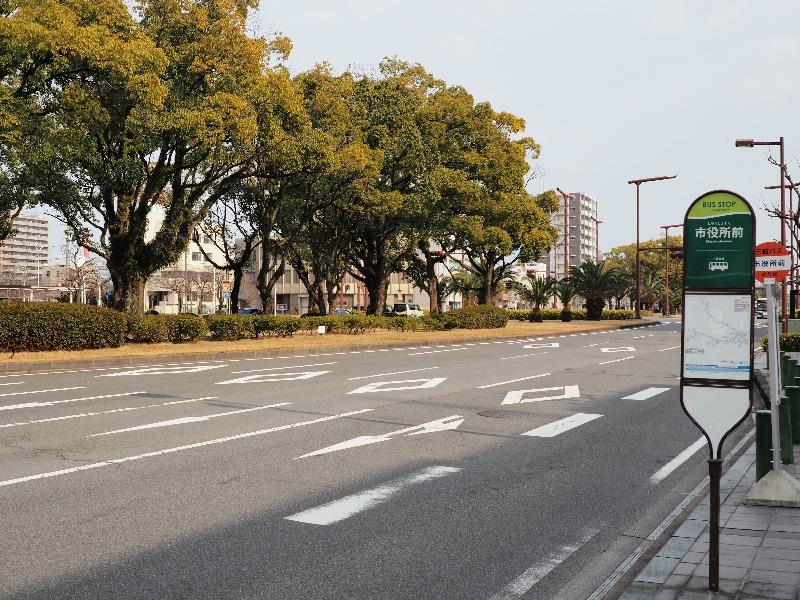 四日市 中央通り「市役所前」バス停