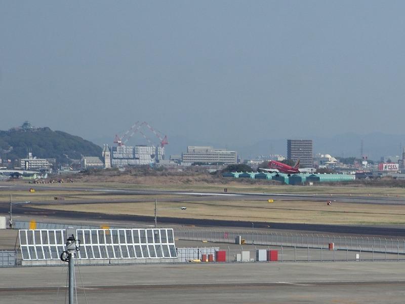 県営名古屋空港 展望デッキ FDA 411 JAL 4431便 名古屋発出雲行 離陸