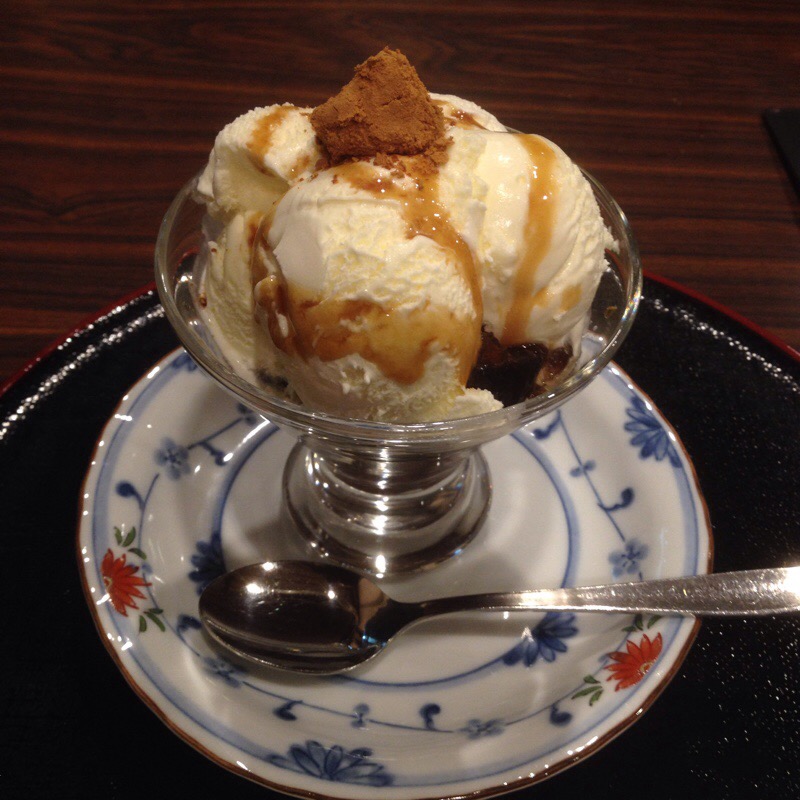 岡山城本丸 天守閣 1階 お城茶屋 宇喜多パフェ