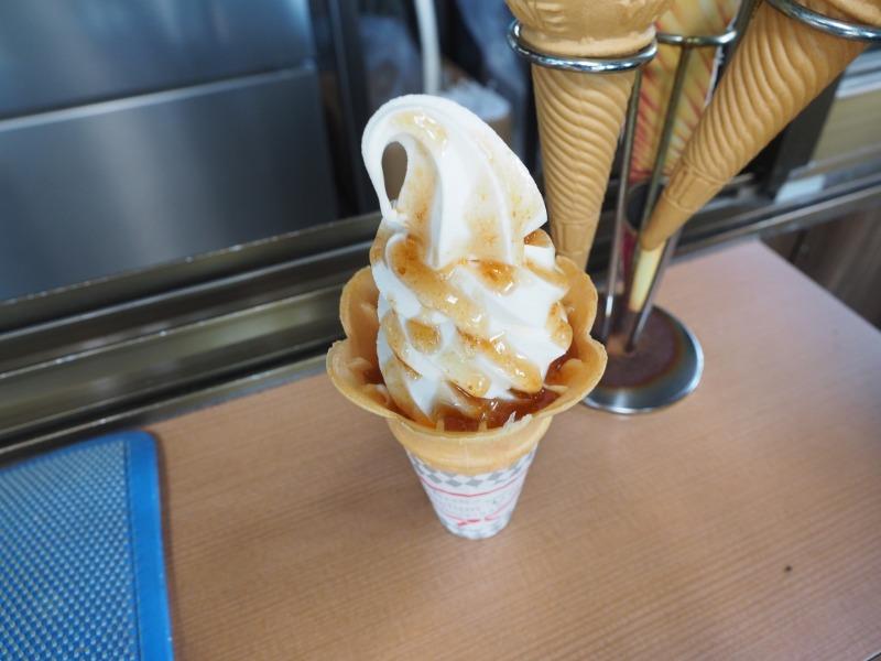 岡山後楽園 さざなみ茶屋 梅ジャムソフト