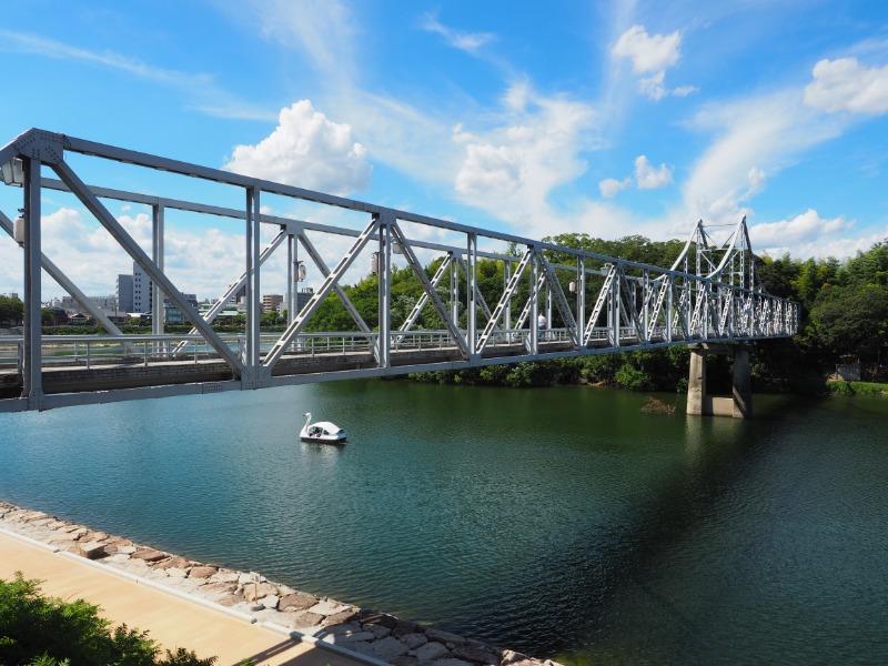 旭川、月見橋