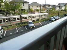 【電車】～・・・。