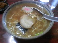 蕎麦屋で…