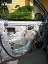 嫁さんの車の修理