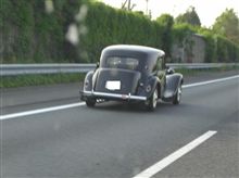 何の車？