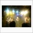 お友達のライブに来ています