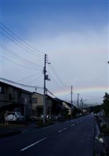 嵐の朝の虹