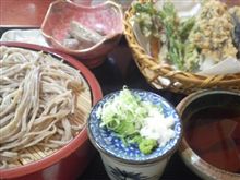 今日のお昼はよ～。。。