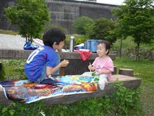 公園で遊ぶぅ♪