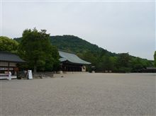 橿原神宮へ