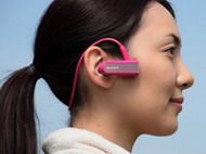 ヘッドフォン一体型「ウォークマン」
