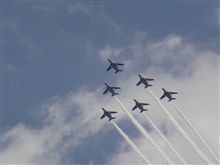 防府北基地航空祭，人と車が多い！