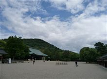 橿原神宮へ