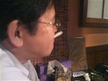 ボスがグレテも動じない。