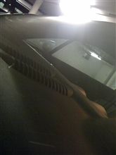 フロントにヒビが！