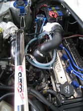 日曜なのに 某ガレージ遠征 オイルキャッチタンク取付け 日曜なのに 某ガレージ遠征 オイルキャッチタンク取付け