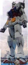 コレが連邦のモビルスーツか・・・。　（笑）