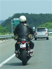 長い髪の美○ライダー！ﾊヶ━m9( ﾟдﾟ)っ━ﾝ!!