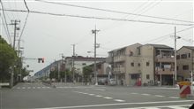 アナタ、そんなところにいると危ないですよ！