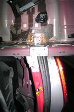 あらら、また雨漏りの車が入庫です。（ホンダフィット） 