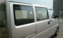 社有車のスモーク（フィルム）貼り～運転席側施工前～