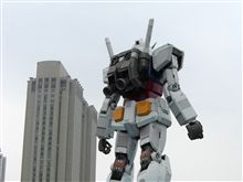 アムロ・・・行きま～す
