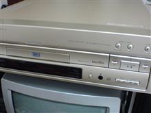 ★オークションでレーザーディスクプレーヤーを！