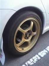 再度ゴールドに