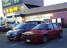 ランチア・デルタ　とツーショット！