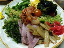 冷やし中華昼食　(^^)