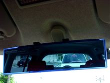 ギャル車と無人車