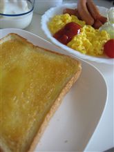 今日の朝ごはんは豪華に。。