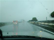 また雨か…