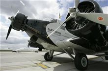 名機「ユンカースＪＵ５２」復活!!