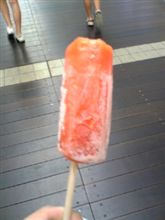 これ何味のアイスでしょう? これ何味のアイスでしょう?
