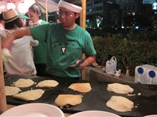 屋台の鉄板焼き屋スイーツワーゲン