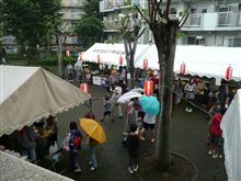 【実家の団地の夏祭り】に・・・。