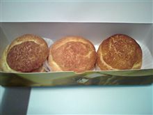 今日のオヤツは、芝田山親方おススメ。