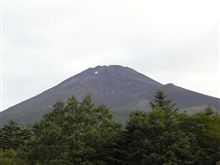 140人の引率で、富士山の宝永火口へ　前編