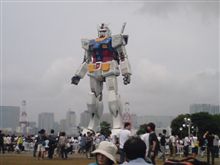 お台場ガンダムを見てます！