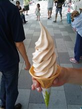 花畑牧場のソフトクリーム…。