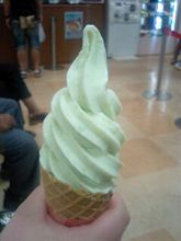 ずんだソフトクリーム