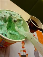 マックフルーリー　ミント＆オレオ