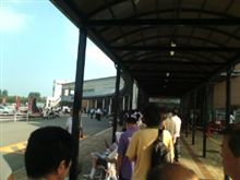 新潟競馬場到着！