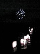 灯籠流し