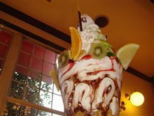 でっかいパフェ食べちゃうオフ