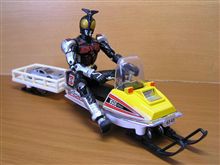 これはクルマ、、、じゃないよな…