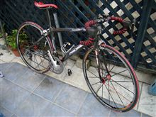 自転車イジイジ。